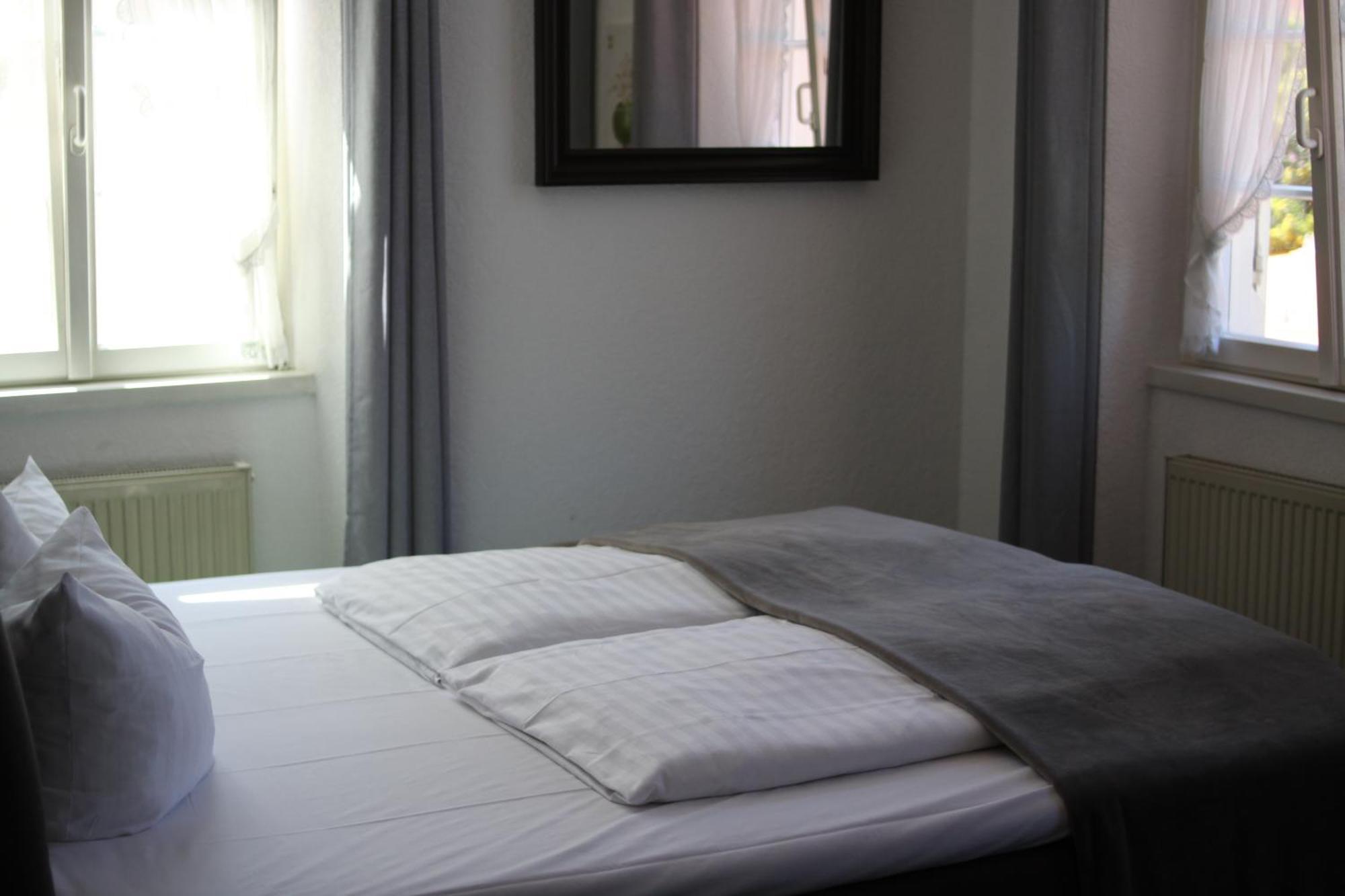 Hotel Restaurant Erbprinz Walldorf Dış mekan fotoğraf